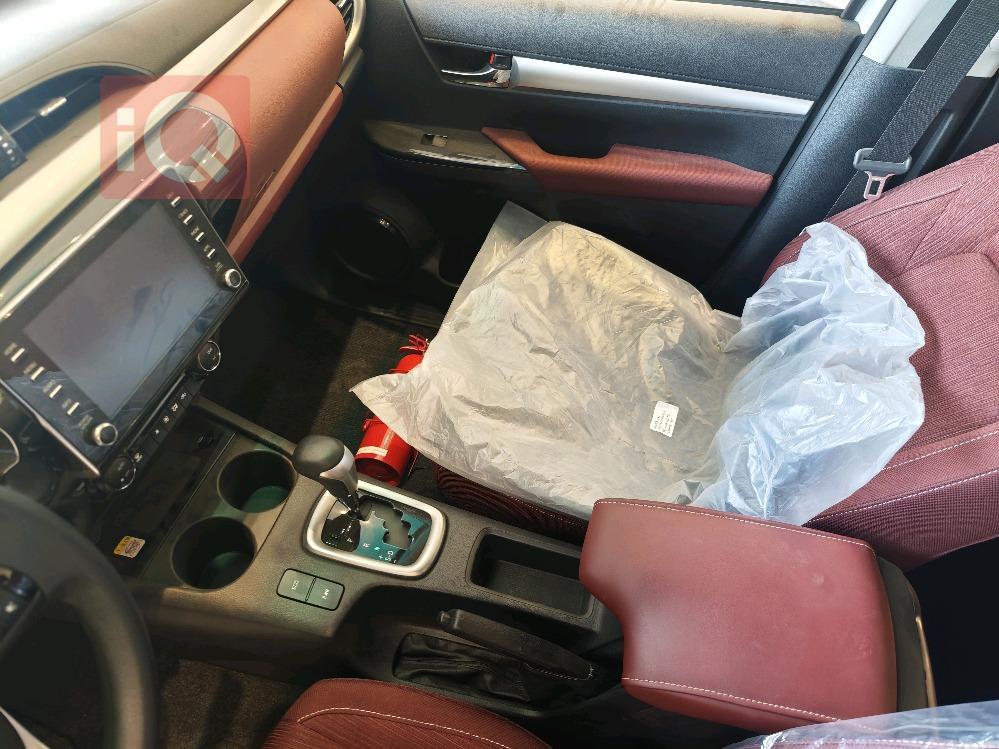 تويوتا هايلوكس